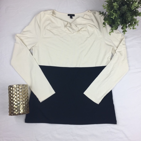 Talbots Tops - 🔵Talbots long sleeve loose neck top